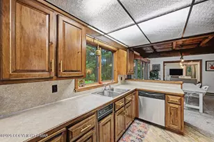 1177 Deer Trail Rd, Pocono Pines, PA 18350 - Photo 33