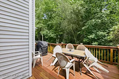  255 Nittany Court, Mount Pocono, PA 18344 - Photo 7