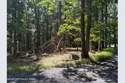  Hutson Hill 14, East Stroudsburg, PA 18302 - Photo 3