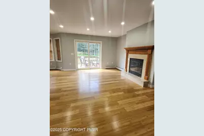  283 Pocono Boulevard, Bushkill, PA 18324 - Photo 11