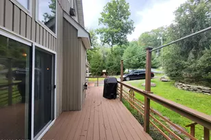 145 Salisbury Rd, Bushkill, PA 18324 - Photo 13