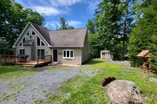 145 Salisbury Rd, Bushkill, PA 18324 - Photo 1