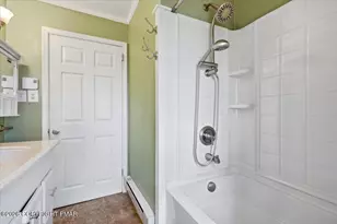 105 Periwinkle Ln, Stroudsburg, PA 18360 - Photo 35