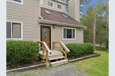  8482 Bumble Bee Way, Tobyhanna, PA 18466 - Photo 9