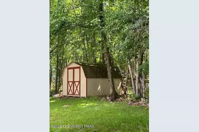  142 Schochs Mill Road, Blakeslee, PA 18610 - Photo 15