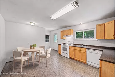  111 Maple Avenue, East Stroudsburg, PA 18301 - Photo 15