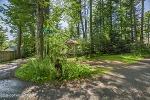 221 John St, Pocono Pines, PA 18350 - Photo 27