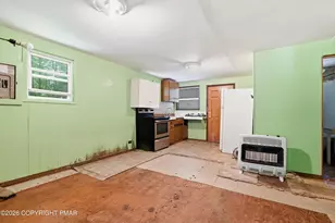 820 Westbrook Rd, Effort, PA 18330 - Photo 15
