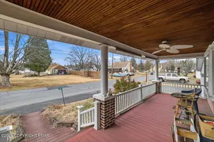 120-122 Leafy Greene St, Stroudsburg, PA 18360 - Photo 5