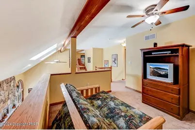  2265 Hillcrest Drive, Pocono Pines, PA 18350 - Photo 21