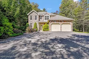 2265 Hillcrest Dr, Pocono Pines, PA 18350 - Photo 1
