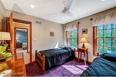  2265 Hillcrest Drive, Pocono Pines, PA 18350 - Photo 25