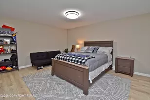 609 Sunlite Ln, Stroudsburg, PA 18360 - Photo 59