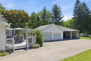 934 Lower South Main St, Bangor, PA 18013 - Photo 3