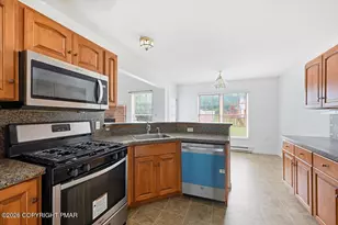 86 Northpark Dr, East Stroudsburg, PA 18302 - Photo 25