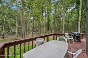 228 Mountain View Dr, Pocono Lake, PA 18347 - Photo 27
