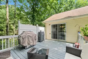 111 Vale Dr, Tannersville, PA 18372 - Photo 21