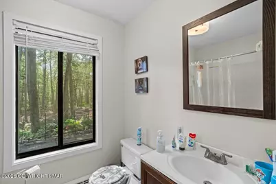  5211 Pioneer Trail, Pocono Pines, PA 18350 - Photo 9