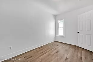 733 N 2nd St, Pottsville, PA 17901 - Photo 17