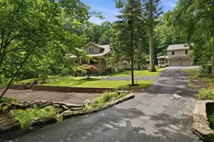 378 Babbling Brook Rd, Scotrun, PA 18355 - Photo 5