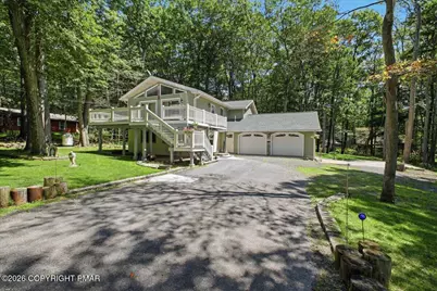  1055 Hunter Drive, Tobyhanna, PA 18466 - Photo 3