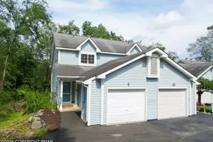 321 Inverness Dr, East Stroudsburg, PA 18302 - Photo 1