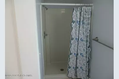  321 Inverness Drive, East Stroudsburg, PA 18302 - Photo 13