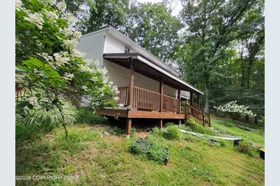  207 Marilou Lane, Bartonsville, PA 18321 - Photo 5