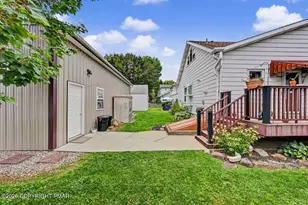 1747 W Union Blvd, Bethlehem, PA 18018 - Photo 11