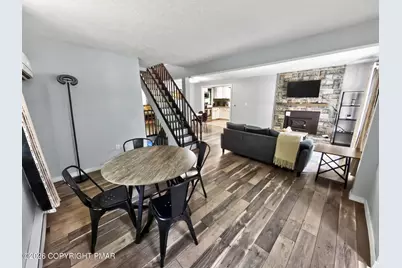  968 Country Place Drive, Tobyhanna, PA 18466 - Photo 5