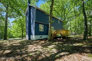 47 Hilltop Cir, East Stroudsburg, PA 18302 - Photo 11