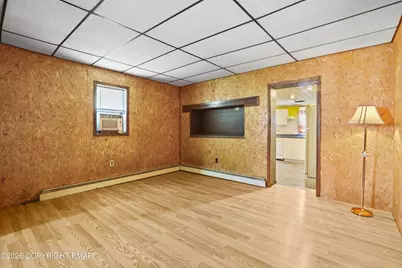  148 Monroe Street, Freemansburg, PA 18017 - Photo 11