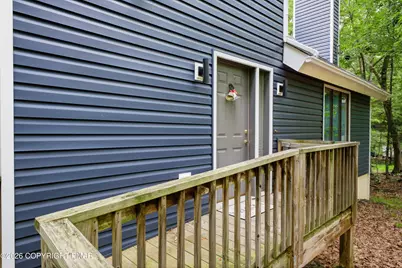  387 Canterbury Road, Bushkill, PA 18324 - Photo 5