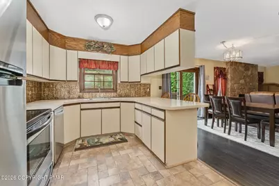  112 Village View Court, Tannersville, PA 18372 - Photo 11