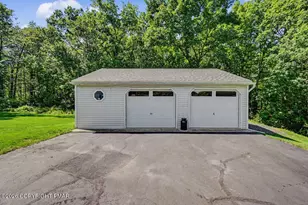 206 Lancelot Dr, Stroudsburg, PA 18360 - Photo 53