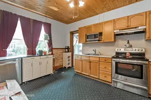 536 W Washington St, Slatington, PA 18080 - Photo 27