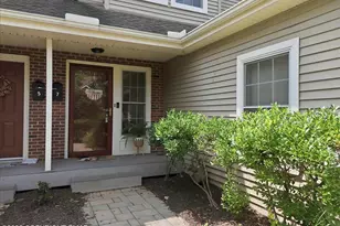 7 Oak Leaf Ln, East Stroudsburg, PA 18301 - Photo 9