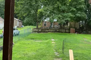 135 W Ridge St, Nesquehoning, PA 18240 - Photo 9