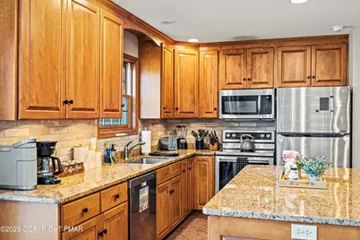  125 English Ivy Court, Long Pond, PA 18334 - Photo 7