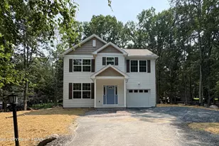 4217 Woodacre's Dr, East Stroudsburg, PA 18301 - Photo 3