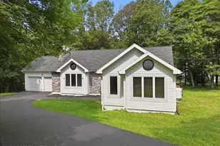 1208 Ironwood Ct, Long Pond, PA 18334 - Photo 7