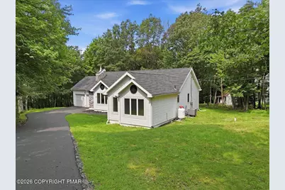  1208 Ironwood Court, Long Pond, PA 18334 - Photo 5