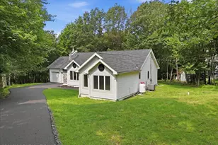1208 Ironwood Ct, Long Pond, PA 18334 - Photo 5