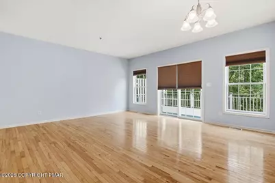 32 Oak Leaf Lane, East Stroudsburg, PA 18301 - Photo 5