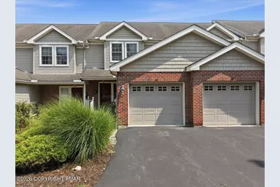  32 Oak Leaf Lane, East Stroudsburg, PA 18301 - Photo 1