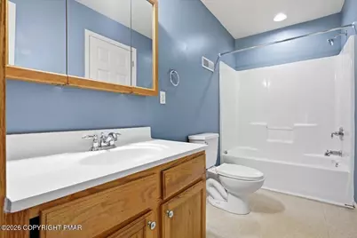  32 Oak Leaf Lane, East Stroudsburg, PA 18301 - Photo 17