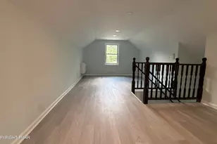 1127 Thunder Dr, Pocono Summit, PA 18346 - Photo 13