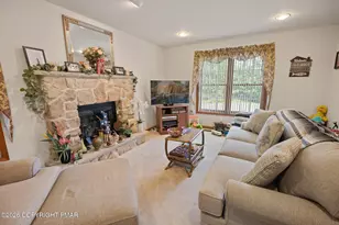 965 Cricket Ln, Long Pond, PA 18334 - Photo 5