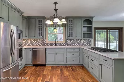  406 Broad Leaf Lane, Stroudsburg, PA 18360 - Photo 13