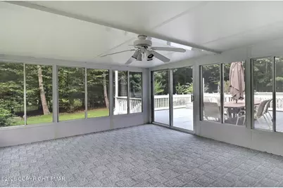  406 Broad Leaf Lane, Stroudsburg, PA 18360 - Photo 43
